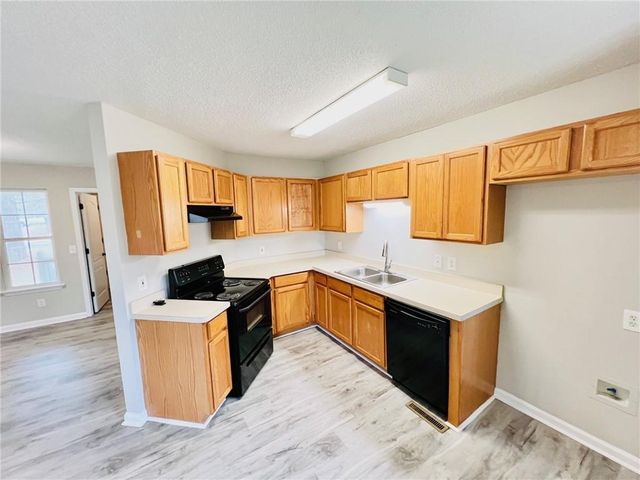 58 Kingston Pointe, Kingston, GA 30145