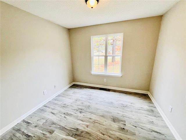 58 Kingston Pointe, Kingston, GA 30145