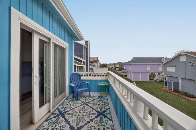 13649 Pirates Beach Boulevard, Galveston, TX 77554