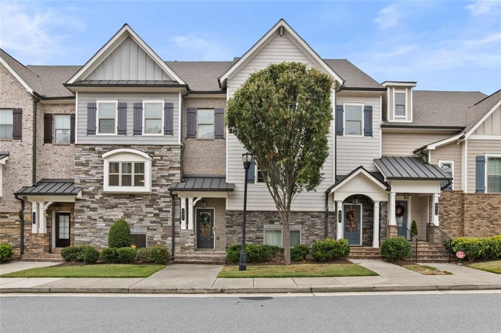 557 Henry Drive, Marietta, GA 30064
