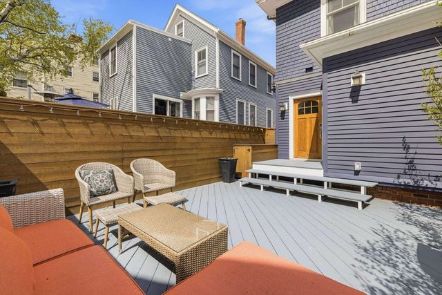 115 Court Street, Portsmouth, NH 03801