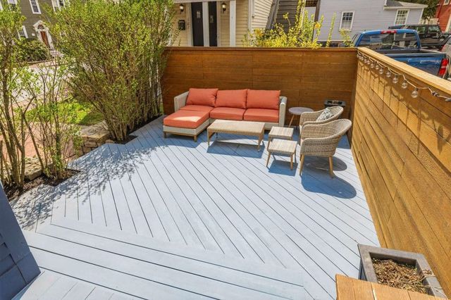 115 Court Street, Portsmouth, NH 03801