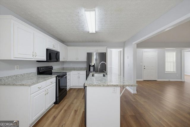 2625 Hidden Creek Drive, Loganville, GA 30052