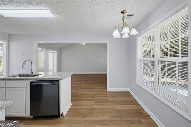 2625 Hidden Creek Drive, Loganville, GA 30052