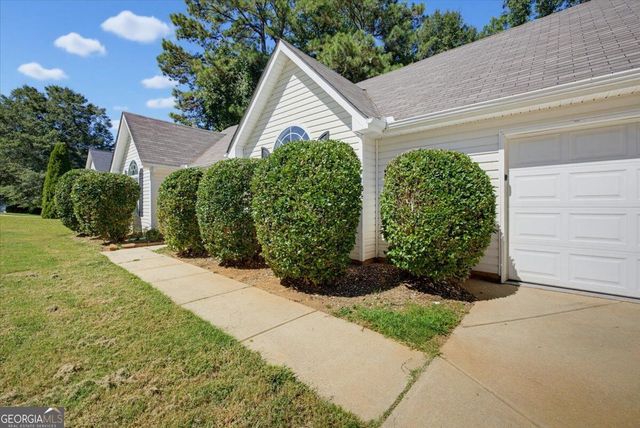 2625 Hidden Creek Drive, Loganville, GA 30052