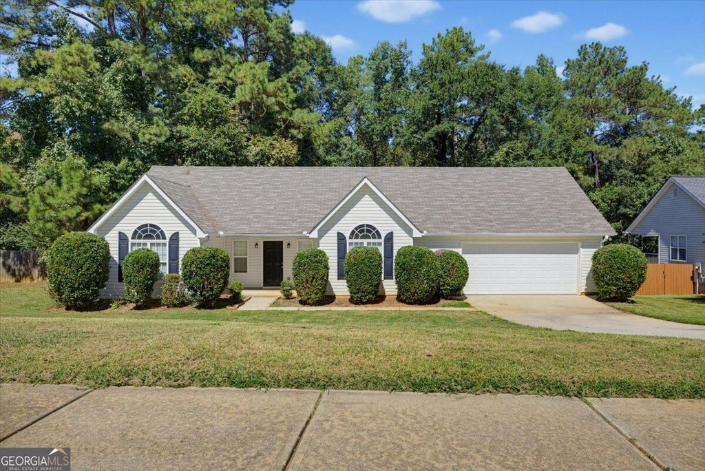 2625 Hidden Creek Drive, Loganville, GA 30052