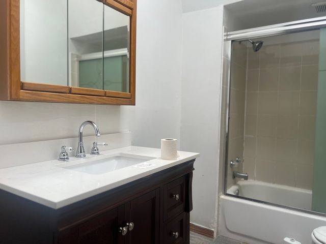 340 156TH Place, Calumet City, IL 60409