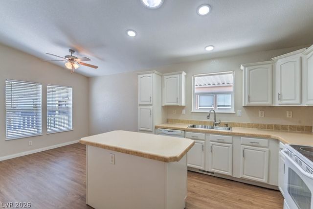 380 Bel Air Avenue, Pahrump, NV 89048