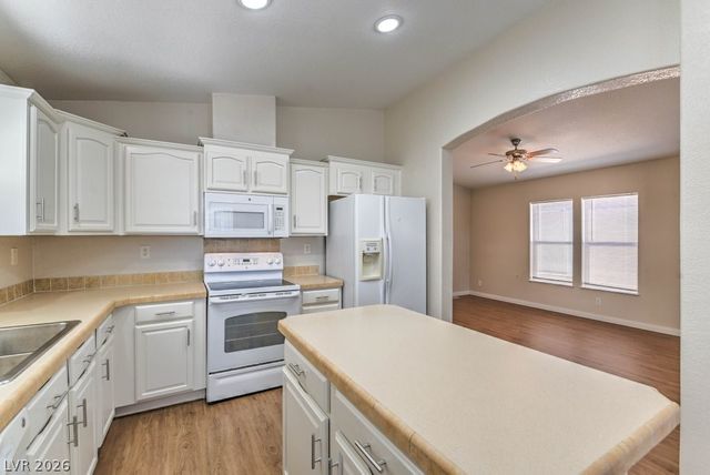 380 Bel Air Avenue, Pahrump, NV 89048