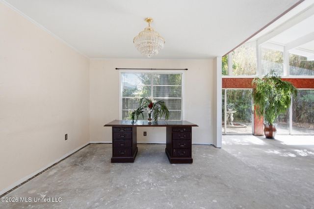 1566 E Second Street, Pass Christian, MS 39571