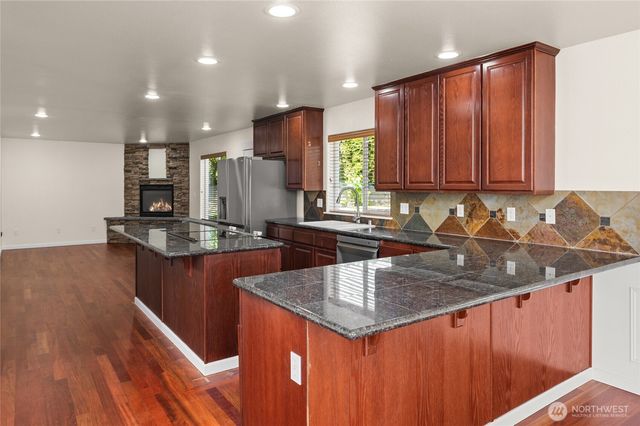 35 Lucky Lane, Camano Island, WA 98282