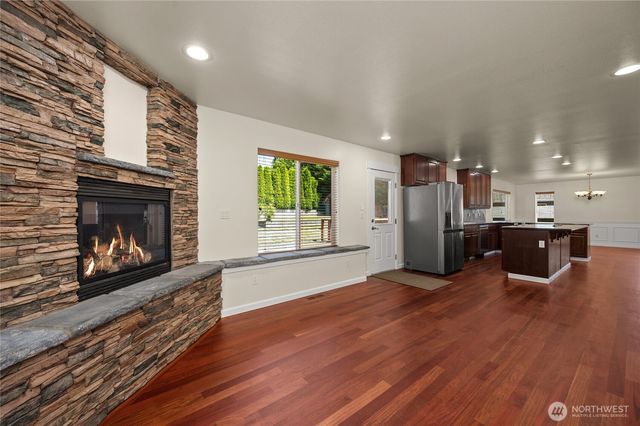 35 Lucky Lane, Camano Island, WA 98282