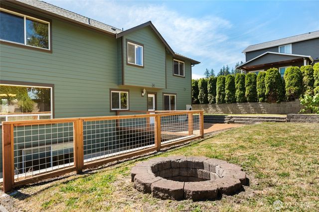 35 Lucky Lane, Camano Island, WA 98282