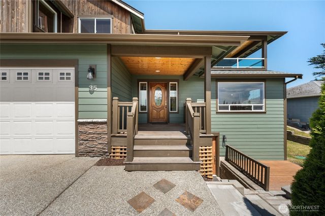 35 Lucky Lane, Camano Island, WA 98282