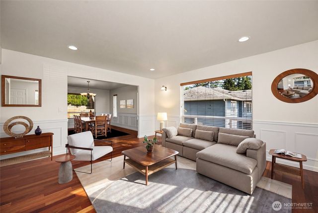 35 Lucky Lane, Camano Island, WA 98282