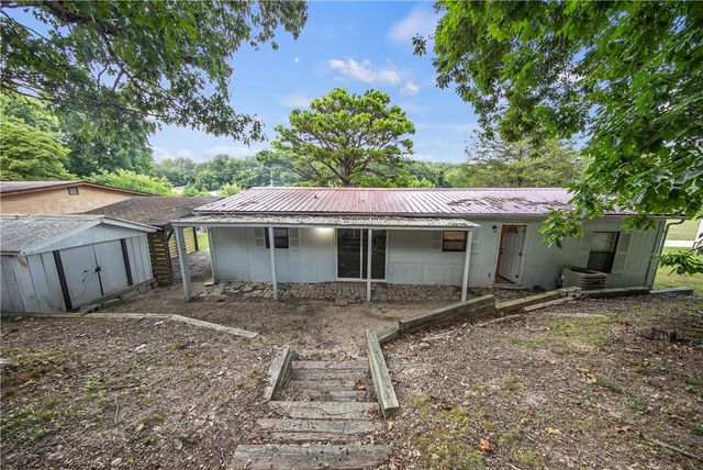15447 Indian Head Trail, Rogers, AR 72756
