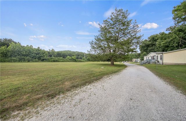 15447 Indian Head Trail, Rogers, AR 72756
