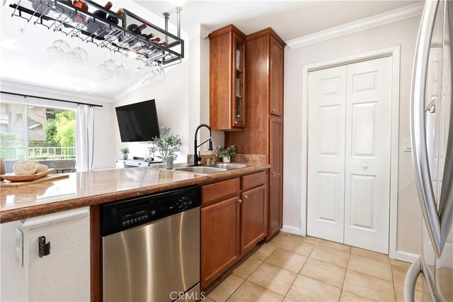 1980 Las Colinas, Corona, CA 92879