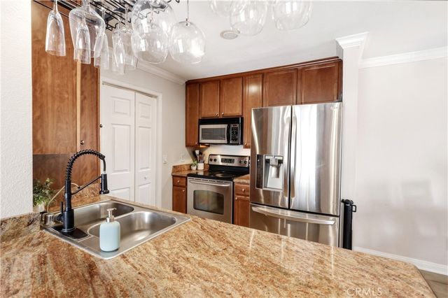 1980 Las Colinas, Corona, CA 92879