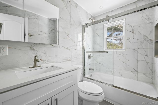 6 Pershing Avenue, Valley Stream, NY 11581