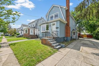 6 Pershing Avenue, Valley Stream, NY 11581