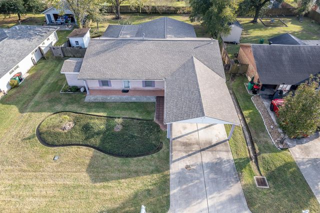 114 Caldwell Street, Baytown, TX 77520