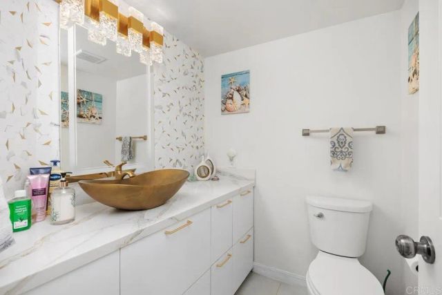 18353 Camberwell Lane, San Diego, CA 92128