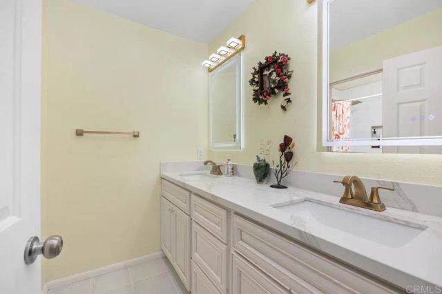 18353 Camberwell Lane, San Diego, CA 92128