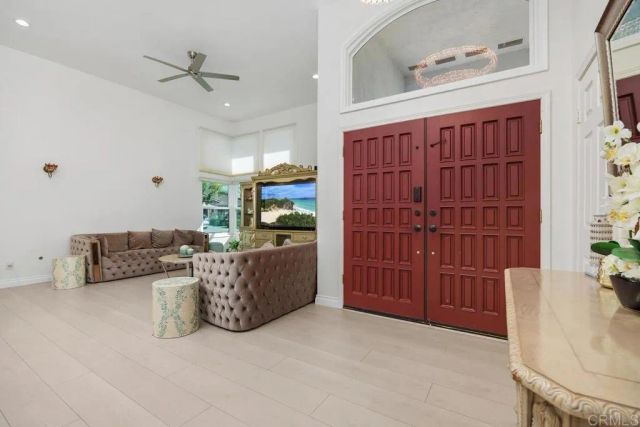 18353 Camberwell Lane, San Diego, CA 92128