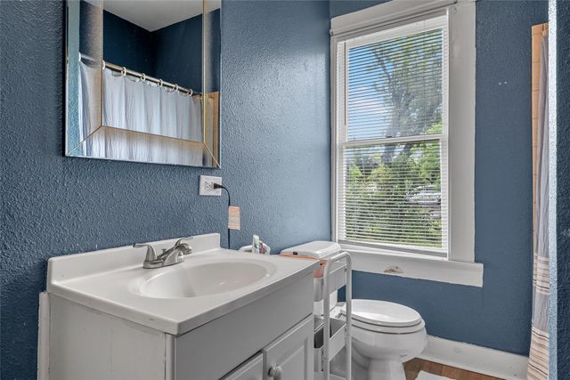 2525 Edna Avenue, Waco, TX 76708