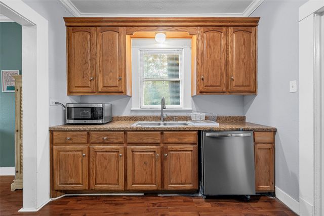 2525 Edna Avenue, Waco, TX 76708