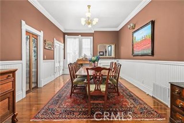 225 N Lima Street, Sierra Madre, CA 91024