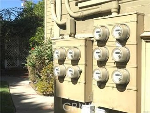 225 N Lima Street, Sierra Madre, CA 91024