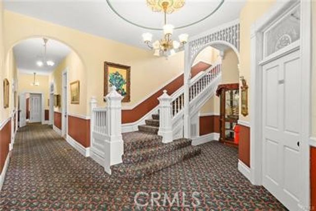 225 N Lima Street, Sierra Madre, CA 91024