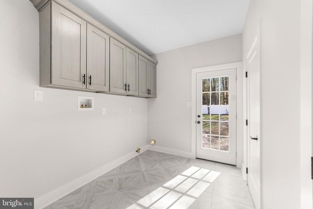 5 CHIPPENHAM DRIVE, Voorhees, NJ 08043
