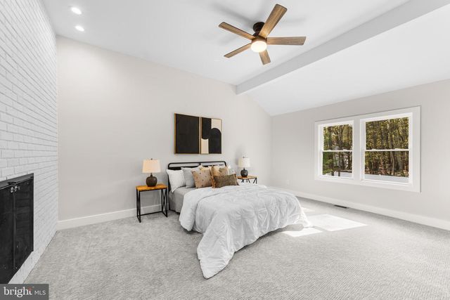 5 CHIPPENHAM DRIVE, Voorhees, NJ 08043