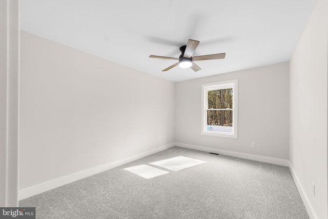 5 CHIPPENHAM DRIVE, Voorhees, NJ 08043