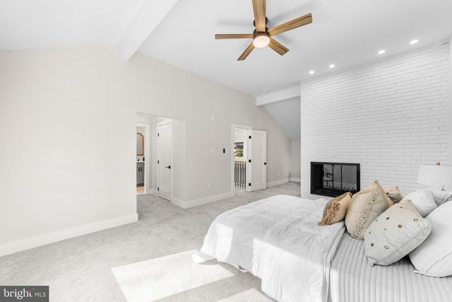 5 CHIPPENHAM DRIVE, Voorhees, NJ 08043