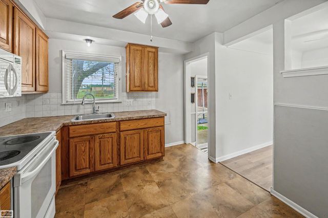 35515 Golden Street, Clinton Twp, MI 48035