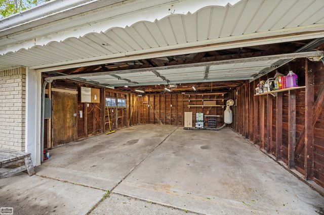 35515 Golden Street, Clinton Twp, MI 48035