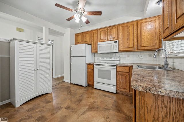 35515 Golden Street, Clinton Twp, MI 48035