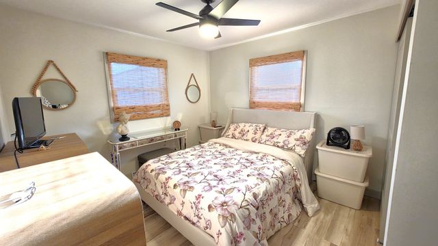 1426 Davenport Street, Le Claire, IA 52753