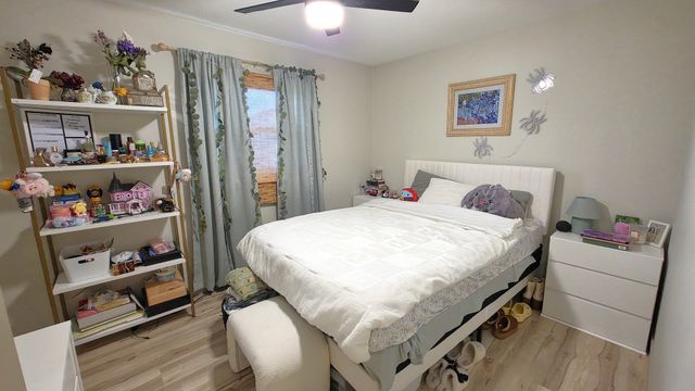 1426 Davenport Street, Le Claire, IA 52753