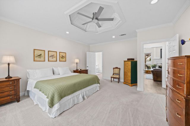 2211 Walnut Grove Lane, Richmond, TX 77406