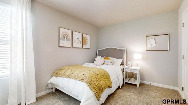 8965 N 167th Street, Bennington, NE 68007