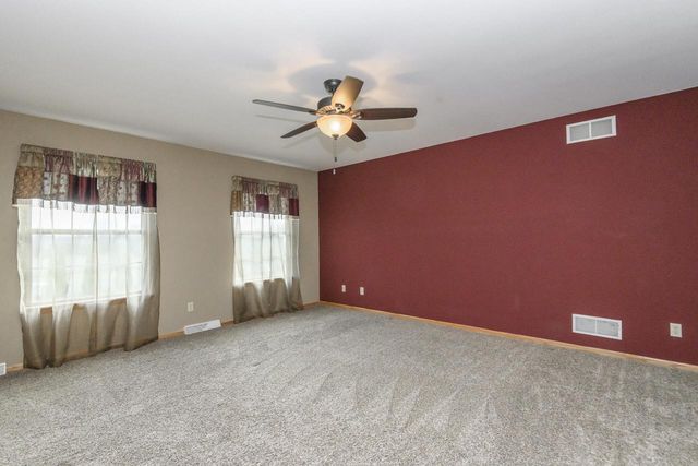 3212 Redbird LANE, Racine, WI 53402