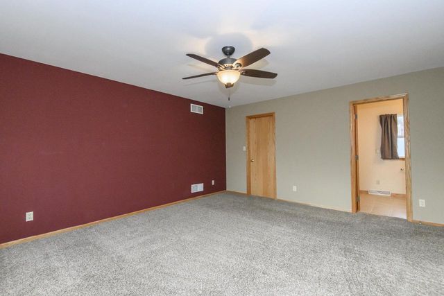 3212 Redbird LANE, Racine, WI 53402