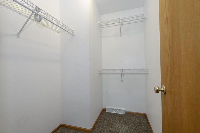 3212 Redbird LANE, Racine, WI 53402