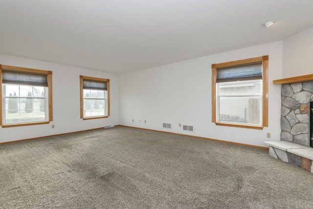 3212 Redbird LANE, Racine, WI 53402