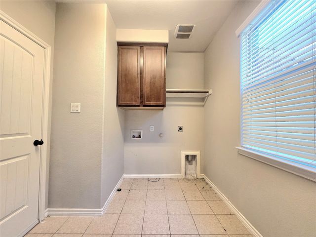 3800 Jeanette Lane, Mckinney, TX 75071